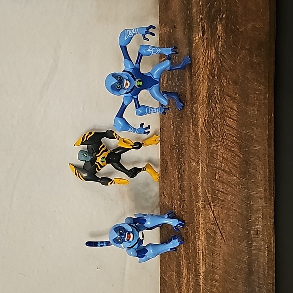 Ben 10 Action Figures